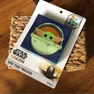 Disney's Star Wars: The Mandalorian: 5pk Tub Treads